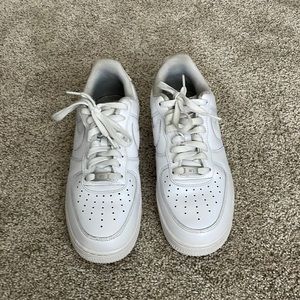 size 8.5 air force 1